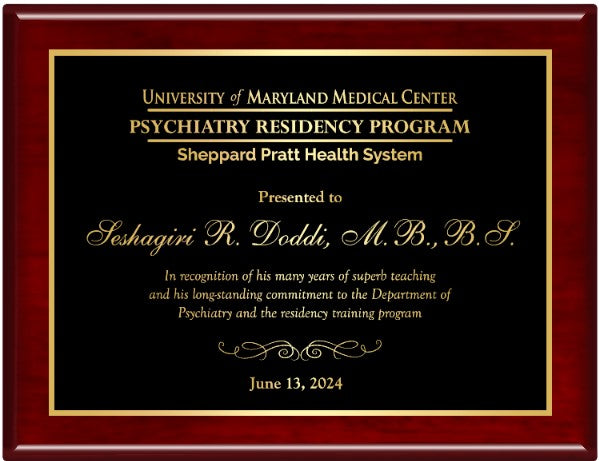 Rosewood Piano Finish Plaque With Plate