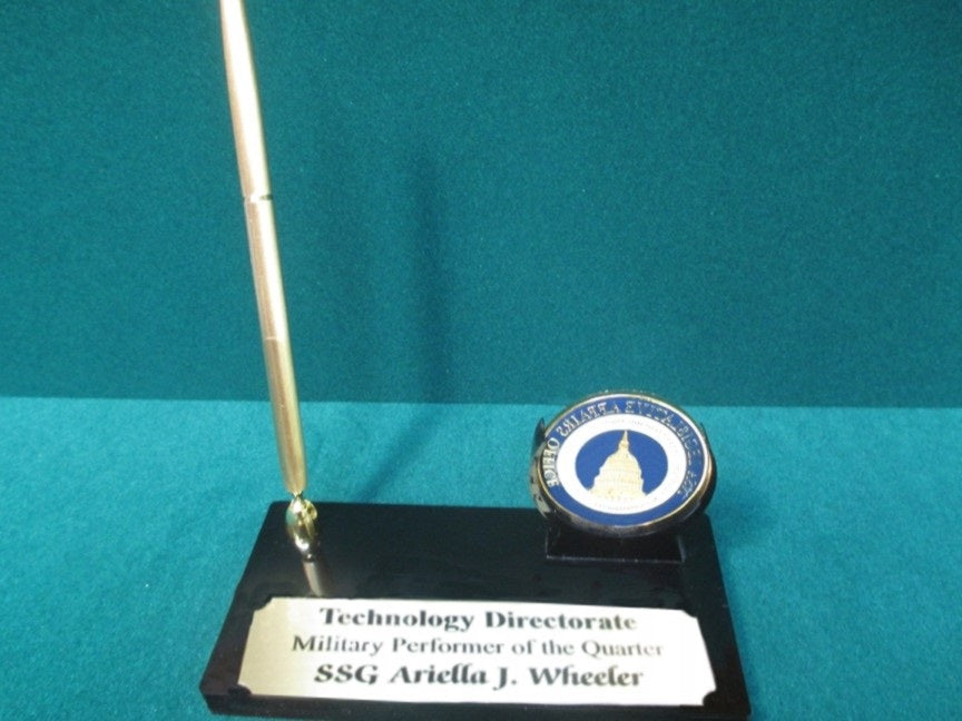 Acrylic Coin Holder And Pen Set