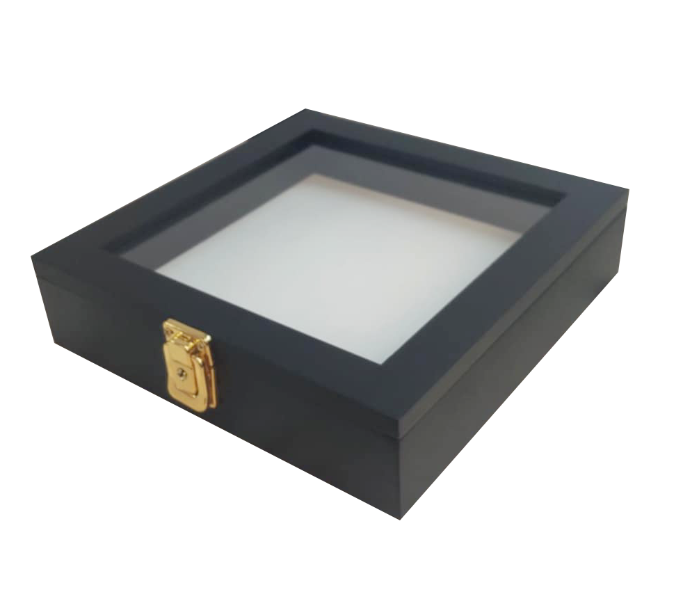 Black Shadowbox